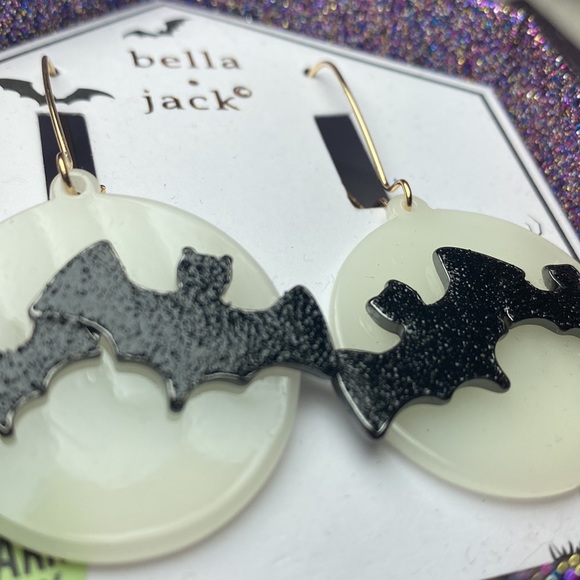 Bella Jack Bat Earrings Halloween Flying Moon Glow in the Dark 2.3” Chandelier - Picture 6 of 8